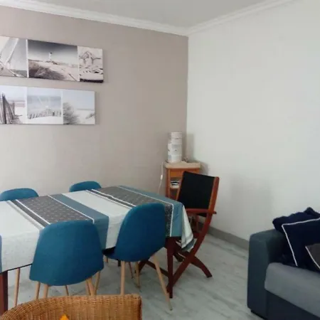House Maison De Vacances A 100 Metres De La Grande Plage 펜션 *
